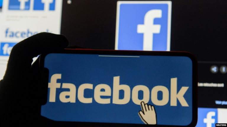 Khi giáo viên bị ép làm ‘biệt kích mạng’ trên Facebook
