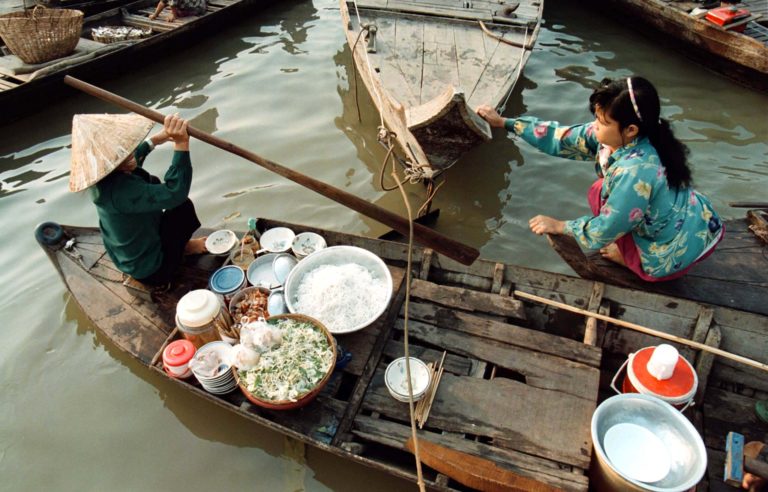 Người gốc Việt ở Cambodia – Không chốn dung thân (phần 1)