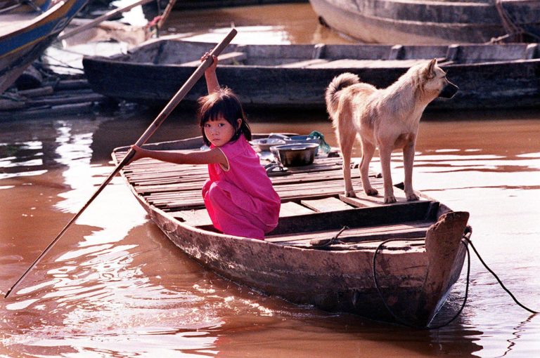 Người gốc Việt ở Cambodia – Phnom Penh muốn đuổi, Hà Nội không muốn nhận (phần 2)
