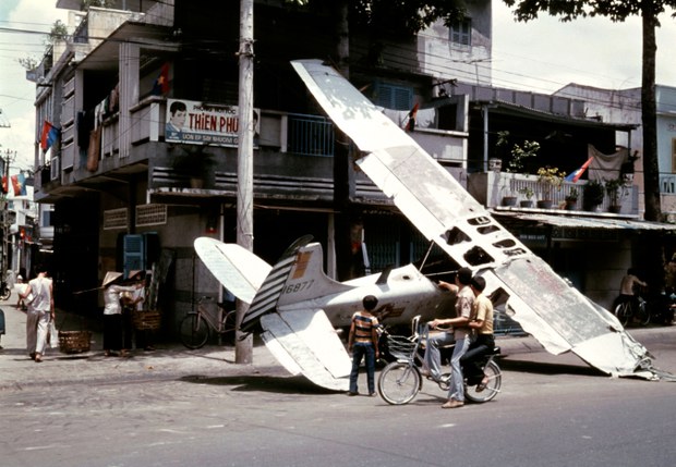 Ba lần đổi tiền