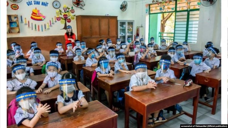 ‘Lễ’ không đơn thuần là… lễ