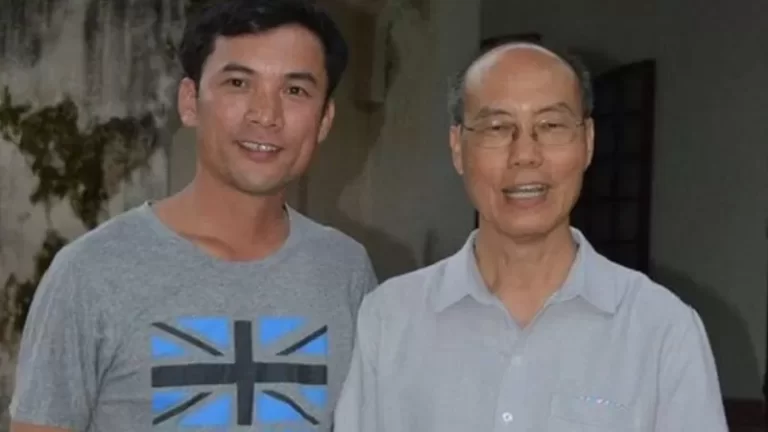 Thầy giáo Nguyễn Năng Tĩnh bị xử y án 11 năm tù Thầy giáo Nguyễn Năng Tĩnh bị xử y án 11 năm tù