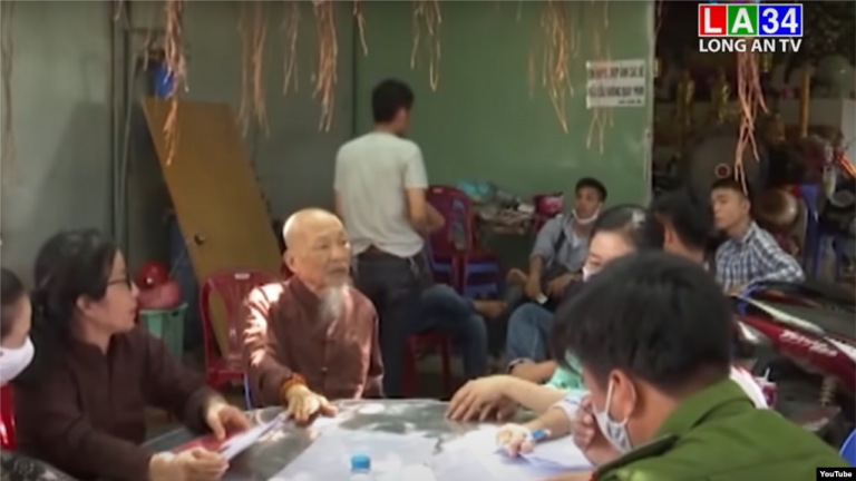 Nghĩ hoài không ra Nghĩ hoài không ra