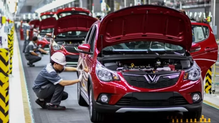 Việt Nam: Kỳ họp Quốc hội bất thường và tham nhũng chính sách Việt Nam: Kỳ họp Quốc hội bất thường và tham nhũng chính sách
