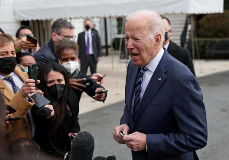 Tổng thống Biden: mọi dấu hiệu cho thấy Nga sắp tấn công Ukraine