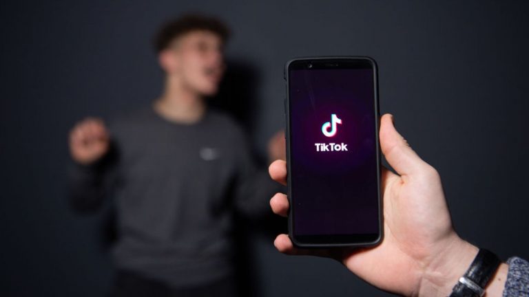 8 bang của Mỹ điều tra về tác hại của TikTok với giới trẻ