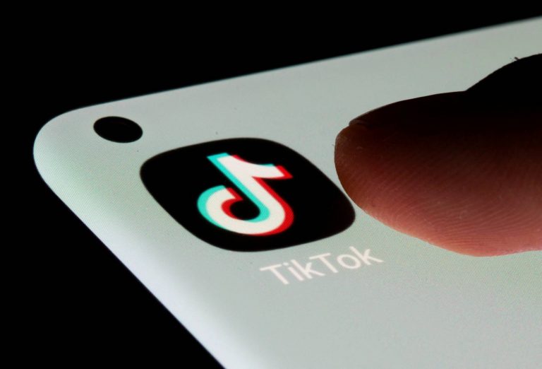 Cạnh tranh YouTube, TikTok cho tải video dài 10 phút