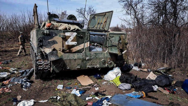 Cả NATO lẫn Ukraine đều không thể phi Putin hoá nước Nga.