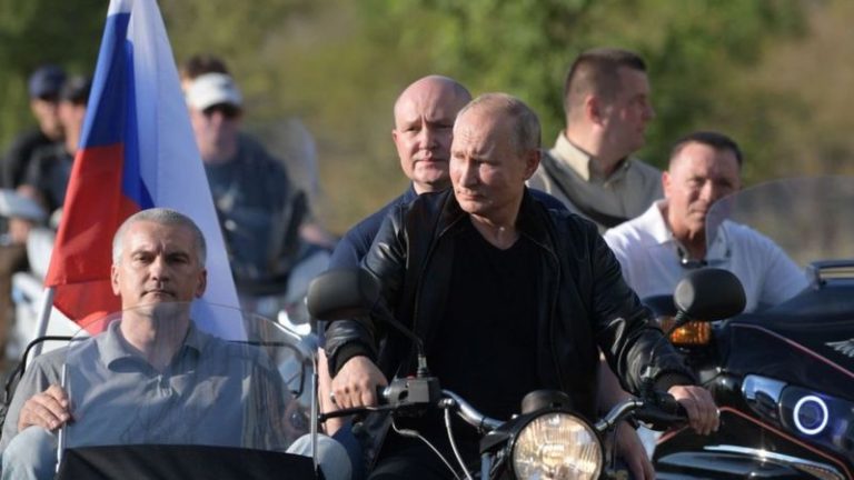 PUTIN VÀ CÁC MỐC THỜI GIAN