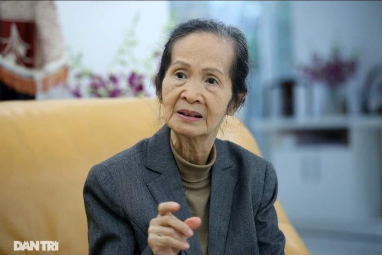 KHÔNG AI GIÀU BA HỌ, KHÔNG AI KHÓ BA ĐỜI KHÔNG AI GIÀU BA HỌ, KHÔNG AI KHÓ BA ĐỜI