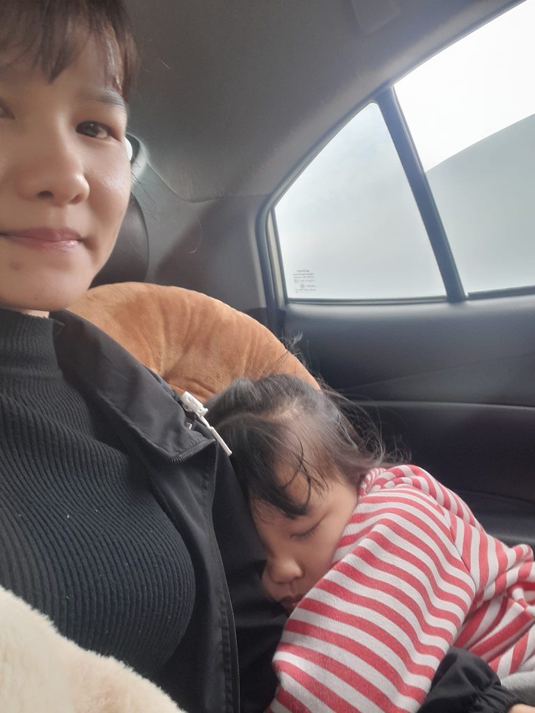 Lần đầu đi thăm gặp chồng ở K2, trại 6 Thanh Chương, Nghệ An. Lần đầu đi thăm gặp chồng ở K2, trại 6 Thanh Chương, Nghệ An.