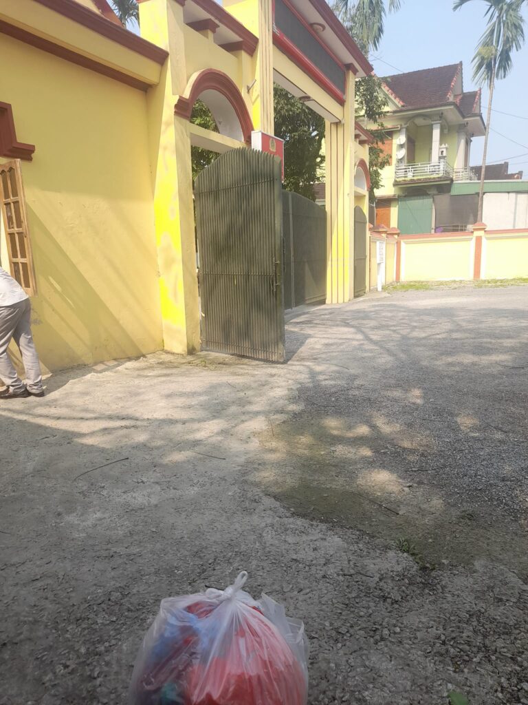 Nhật kí thăm chồng ở trại 6 Thanh Chương, Nghệ An. Nhật kí thăm chồng ở trại 6 Thanh Chương, Nghệ An.