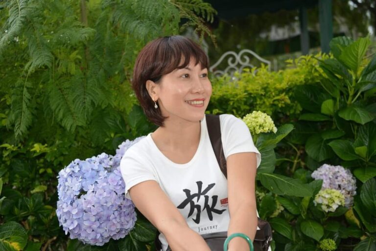 TRẢI NGHIỆM