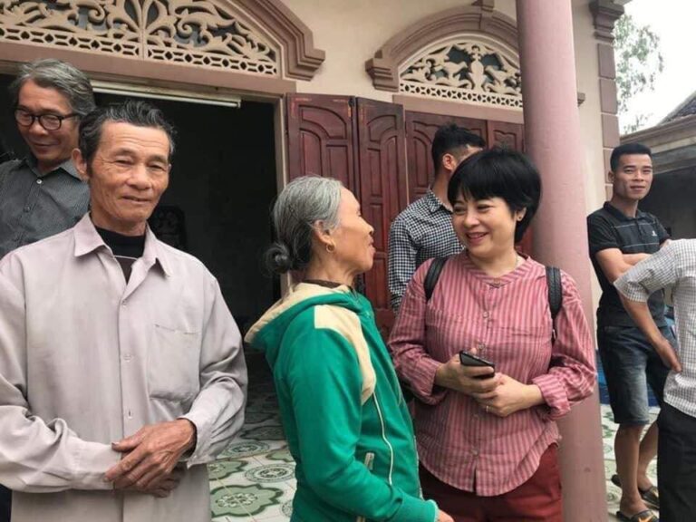 BÀ NGUYỄN THUÝ HẠNH BÀ NGUYỄN THUÝ HẠNH