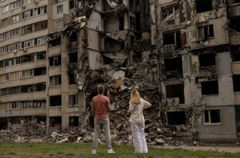 Ukraine không còn có khả năng chiếm lại một vùng lãnh thổ đáng kể trong năm nay. Ukraine không còn có khả năng chiếm lại một vùng lãnh thổ đáng kể trong năm nay.