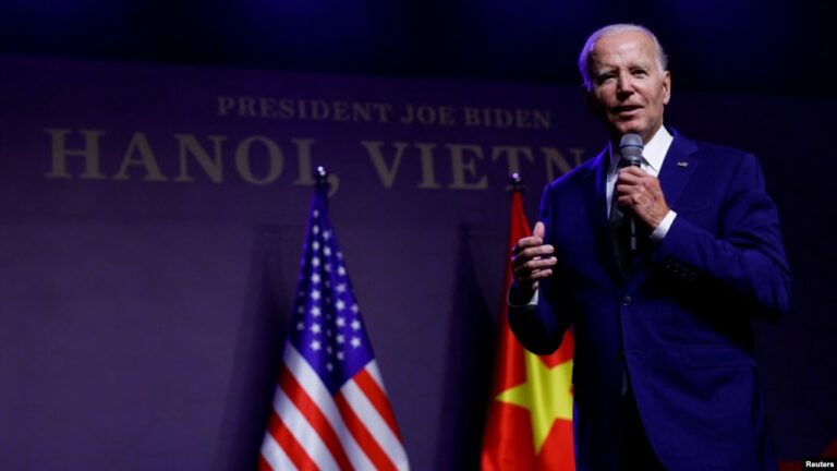 Truyền thông nhà nước Việt Nam kiểm duyệt phát biểu của TT Biden về nhân quyền Truyền thông nhà nước Việt Nam kiểm duyệt phát biểu của TT Biden về nhân quyền