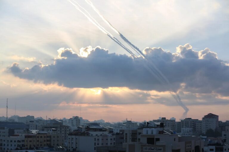 Giảng dạy về Chiến tranh Israel-Hamas