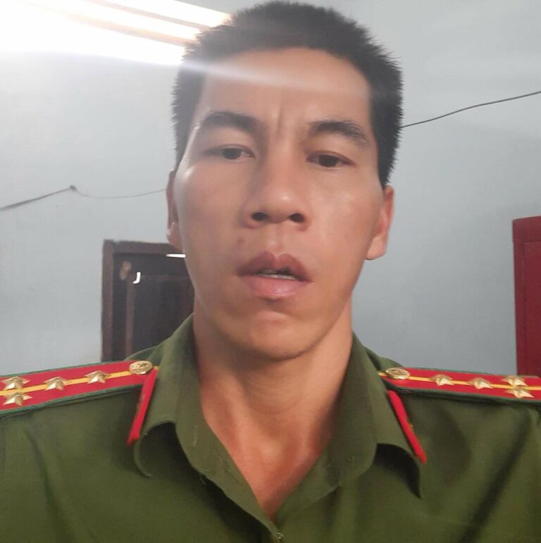 Tố cáo cấp trên, (cựu) đại úy công an Nguyễn Doãn Tú bị trù dập như thế nào? Tố cáo cấp trên, (cựu) đại úy công an Nguyễn Doãn Tú bị trù dập như thế nào?