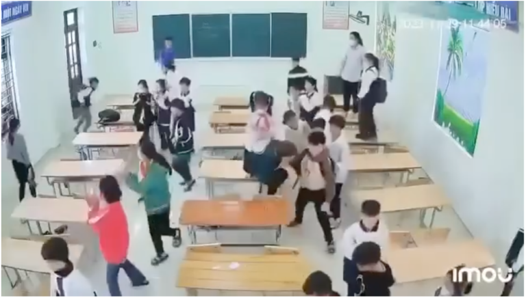 GIÁO DỤC LỤN BẠI