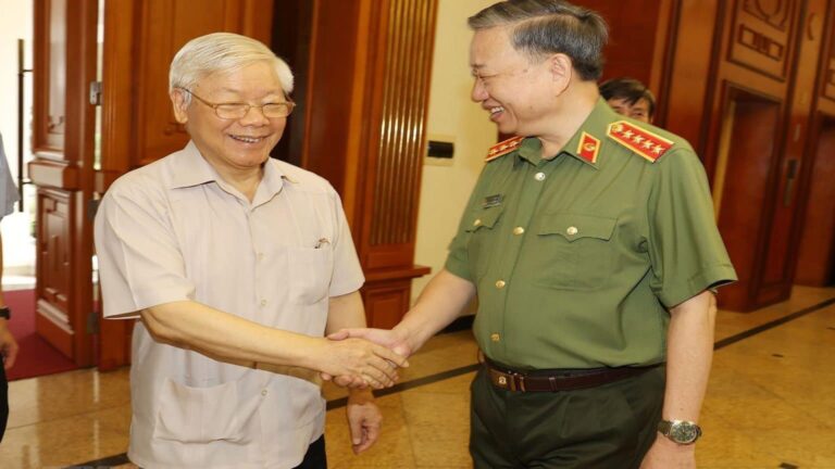 TÔ LÂM VÀ NỖ LỰC ĐOẠT CHIẾC GHẾ TỔNG BÍ THƯ TỪ TỔNG TRỌNG TRƯỚC THỜI HẠN?
