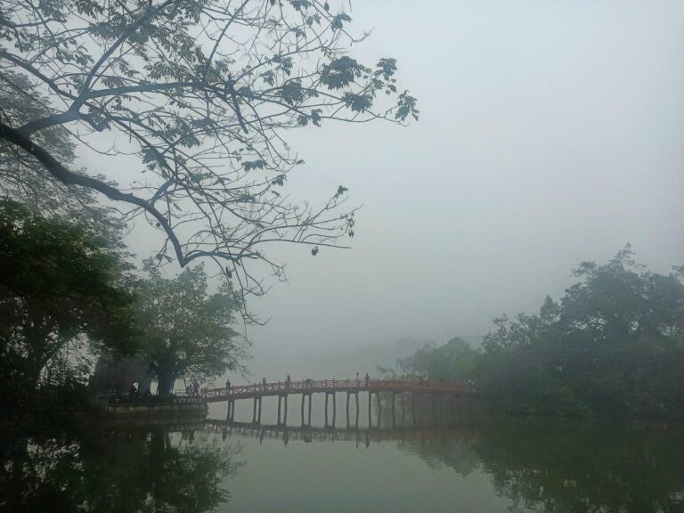 ĐỌC LẠI BÀI THƠ NĂM TRƯỚC ĐỌC LẠI BÀI THƠ NĂM TRƯỚC