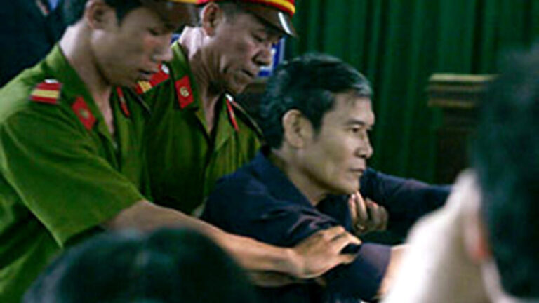 Bán Nguyệt San Tự Do Ngôn Luận: Vài Hàng Giới Thiệu