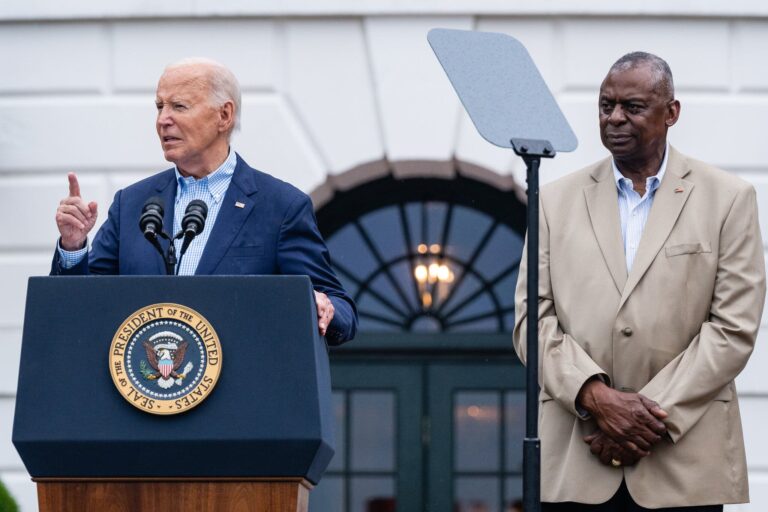 Tổng Thống Biden phát biểu trước quốc dân, ‘chuyền ngọn đuốc’ cho thế hệ trẻ hơn