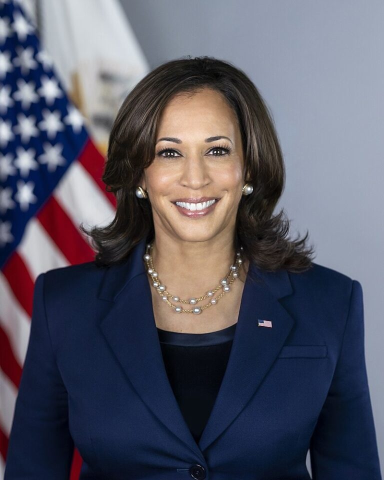 KAMALA HARRIS: MỸ, KHÔNG PHẢI TRUNG QUỐC, VẪN LÀ SỐ MÔT THẾ GIỚI