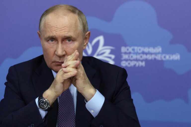 Putin đùa rằng ủng hộ Harris khi Hoa Kỳ cáo buộc Nga can thiệp nhiều hơn vào cuộc bầu cử
