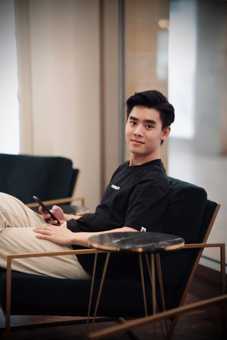 “HÃY NÓI CHO MỌI NGƯỜI CÙNG NGHE, NGƯỜI ĐÃ CỨU NGƯỜI”