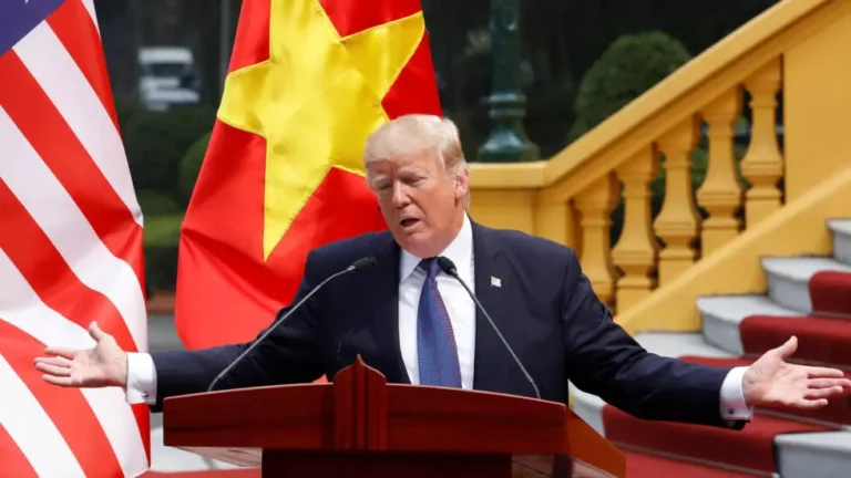 Việt Nam chuẩn bị “địa bàn” tránh để Trump lại coi là “kẻ lạm dụng thương mại tồi tệ nhất” – Tạp chí Việt Nam