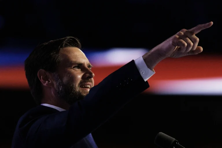 Các blog cũ của JD Vance thật nhàm chán — và mang tính hướng dẫn