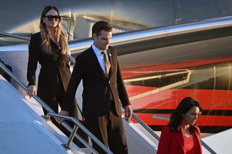 Những lựa chọn Nội các Trump khó khăn nhất, được xếp hạng Những lựa chọn Nội các Trump khó khăn nhất, được xếp hạng