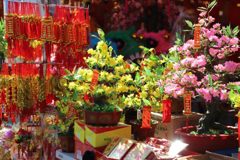 TẾT