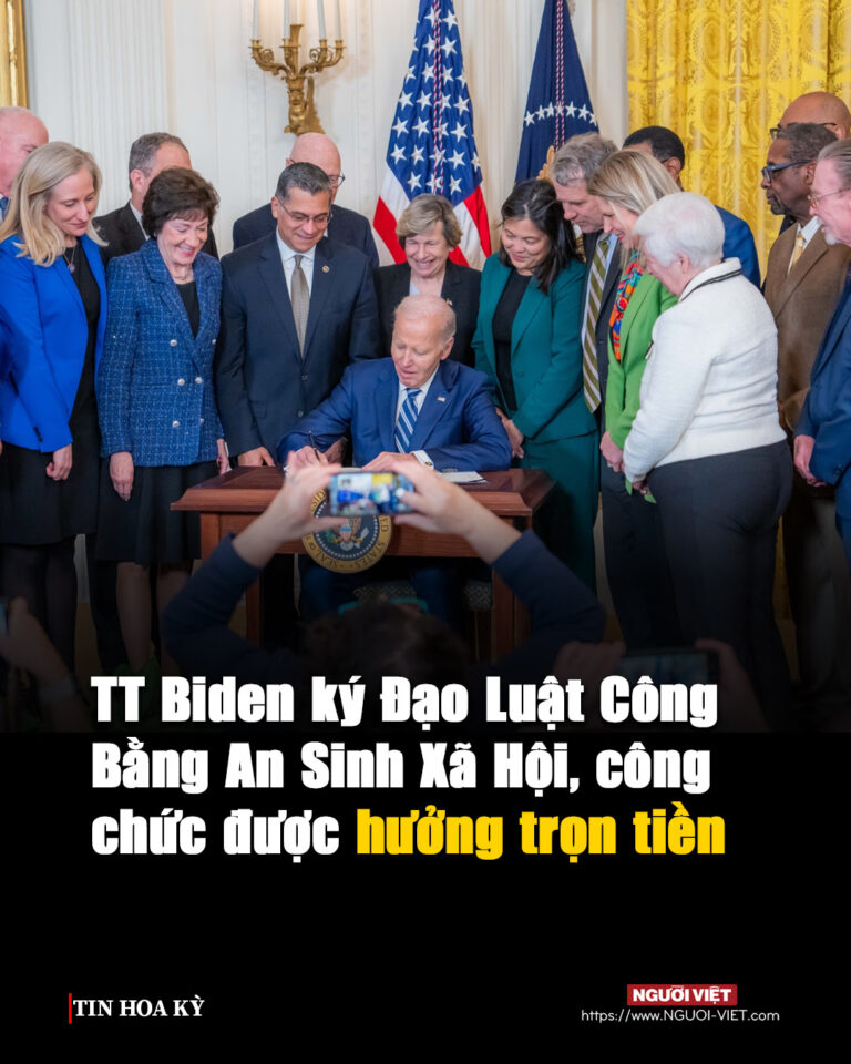 Biden ký Đạo Luật Công Bằng An Sinh Xã Hội, công chức được hưởng trọn tiền