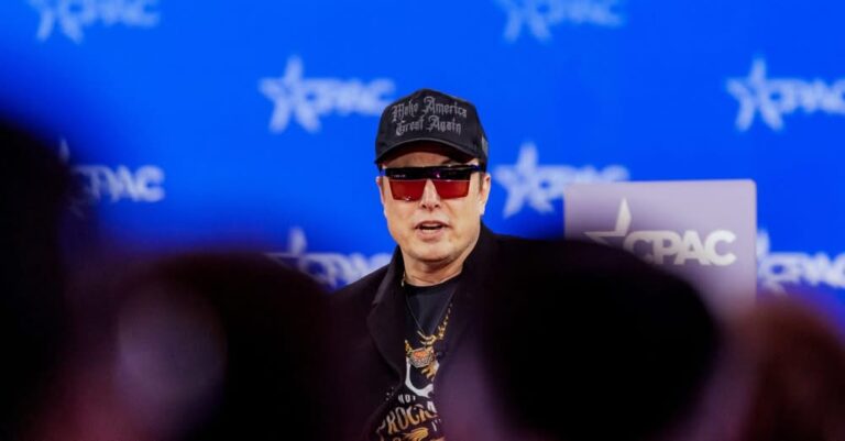 Elon Musk nói rằng các nhân viên liên bang phải giải trình về công việc của họ — hoặc từ chức Elon Musk nói rằng các nhân viên liên bang phải giải trình về công việc của họ — hoặc từ chức