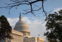 “KHÔNG PHẢI CUỘC CHIẾN CỦA CHÚNG TA’: CÁC NHÀ LẬP PHÁP LƯỠNG ĐẢNG HOA KỲ ỦNG HỘ NGHỊ QUYẾT NGĂN CHẶN SỰ CAN DỰ VÀO IRAN.