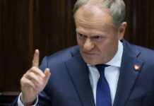 THỦ TƯỚNG BA LAN TUSK GIÀNH CHIẾN THẮNG TRONG CUỘC BỎ PHIẾU TÍN NHIỆM NAWROCKI ĐE DỌA PHẢN KHÁNG