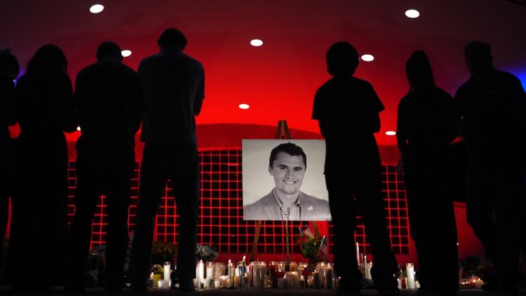 Charlie Kirk và “di sản” gây tranh cãi: Thắng một thế hệ hay gieo mầm chia rẽ?