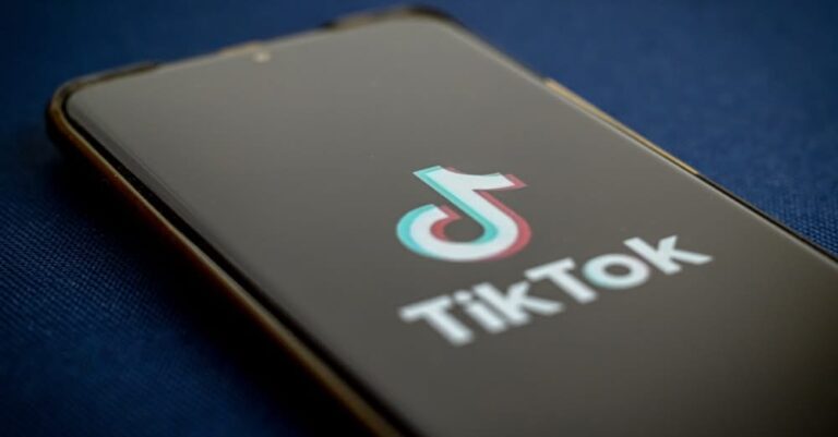 Luật TikTok, những lần trì hoãn, và sức mạnh của vận động hành lang