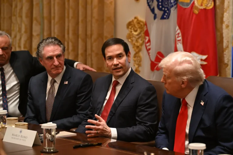 Tin tức trực tiếp: Trump gọi thỏa thuận Gaza là một “bước đột phá quan trọng”