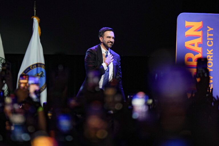 Chiến thắng của một người “cộng sản”