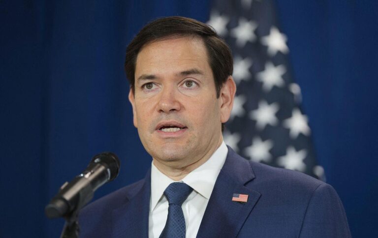 RUBIO – HÀNG RÀO SỐNG CỦA TRUMP?