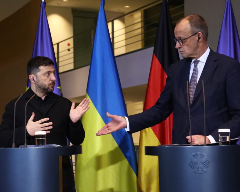 Zelenskyy offers to drop NATO bid for security guarantees but rejects US push to cede territory