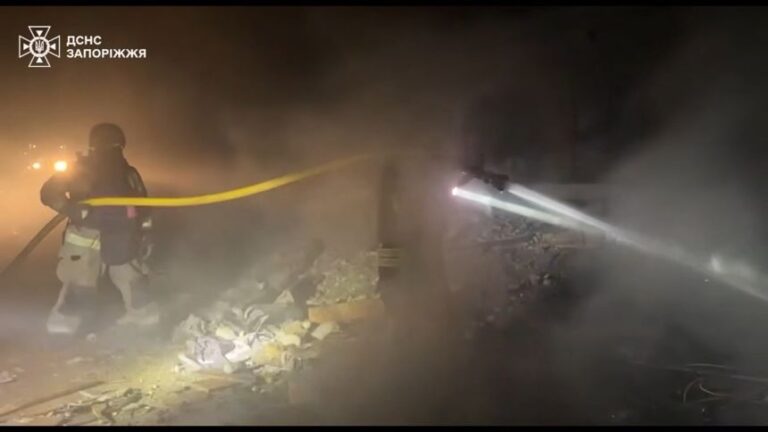 Tổng thống Ukraine Zelensky đưa ra nhượng bộ hòa bình – và đặt trách nhiệm lên vai Putin