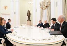 Putin gặp phái viên Witkoff và Kushner của Trump tại Điện Kremlin để thảo luận về hòa bình Ukraine