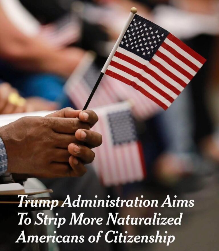 Chính quyền Trump dự tính mở rộng chiến dịch tước quốc tịch đối với công dân Mỹ nhập tịch