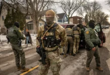 Cập nhật trực tiếp từ chính quyền Trump: Noem nói rằng “hàng trăm” đặc vụ nữa sẽ được gửi đến Minnesota vì “tham nhũng”