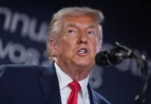 Chính quyền Trump yêu cầu các cơ quan thu thập dữ liệu về số tiền được gửi đến các tiểu bang do đảng Dân chủ kiểm soát.