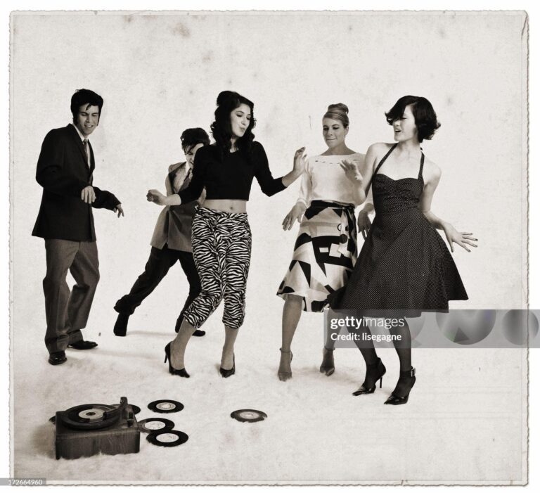 Những nhân chứng sống cuối cùng của một thế giới nay không còn nữa.